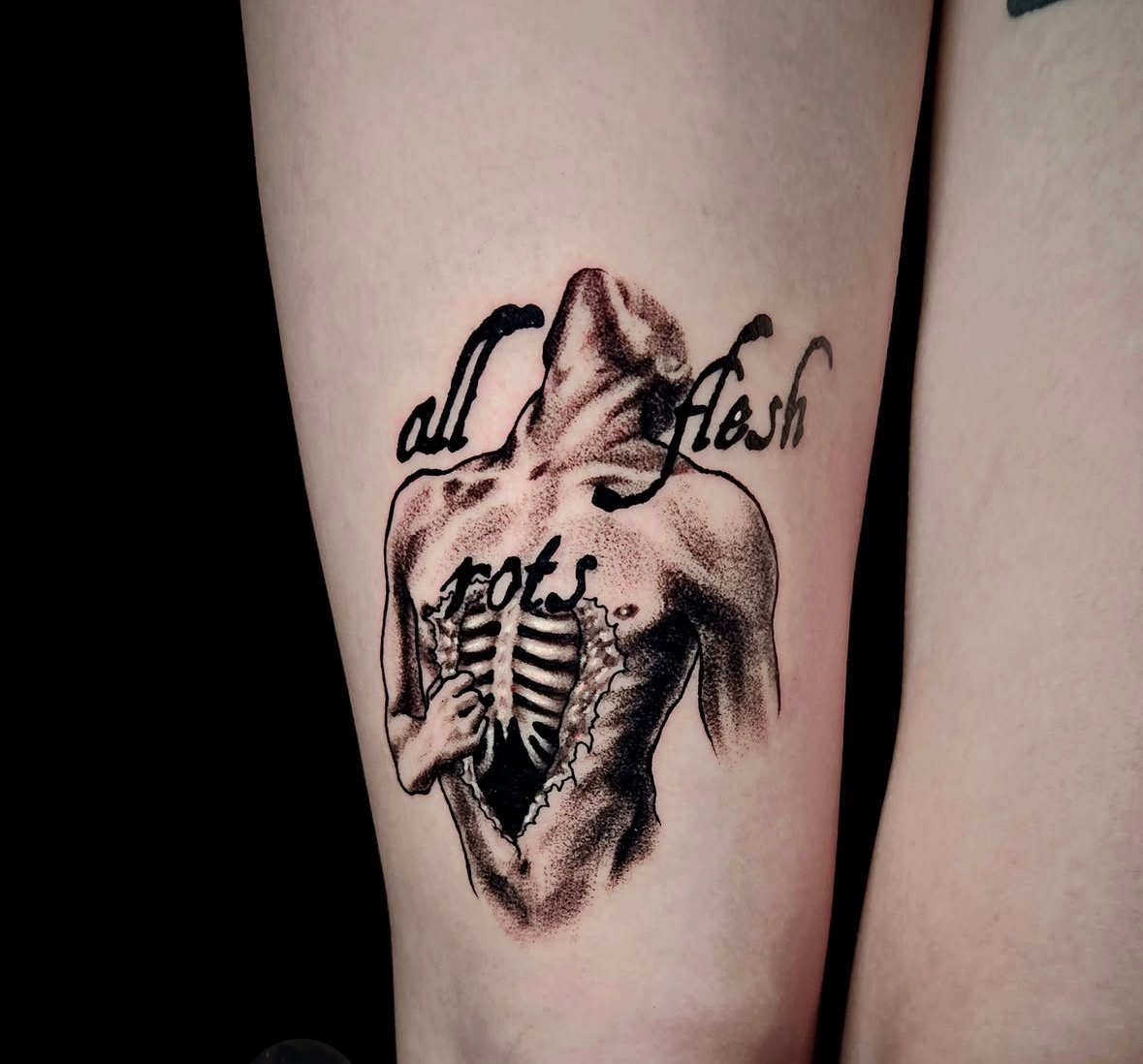 Varona Sharp tattoo 4